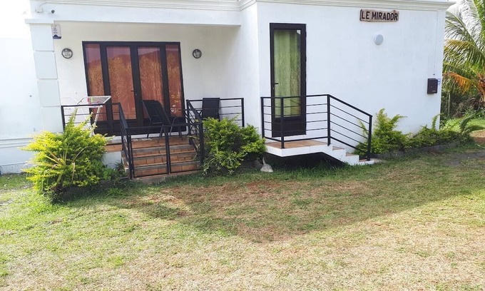 Chamarel House | Homerez - Beautiful bungalow 10 km away from the beach for 4 ppl. at Chamarel
