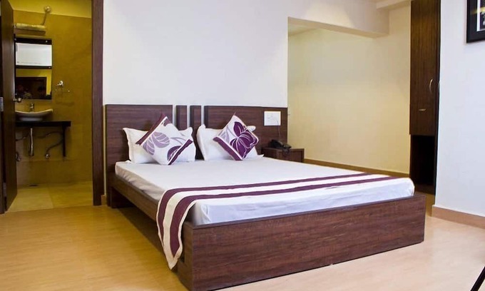 Giridih Hotel | Hotel Vrindavan Palace