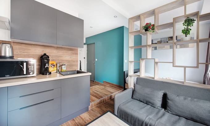 La Demi - Lune Apartment | Studio Chaleureux Avec Parking Gratuit