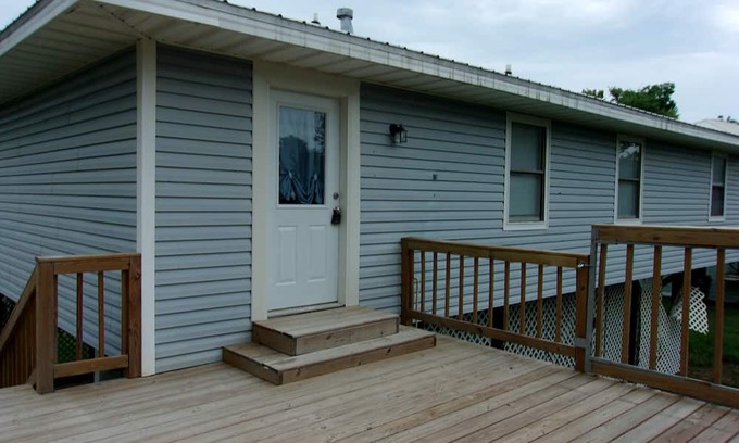 Theodore House | Shekinah Properties Charming 3-bedroom house with WiFi, in Coden on Mobile Bay