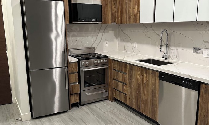 West End Apartment | Beautiful Apartment In Vancouver