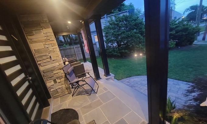 Bergenfield House | Huge Modern open layout 7 Br 4.5 bath entertaining home