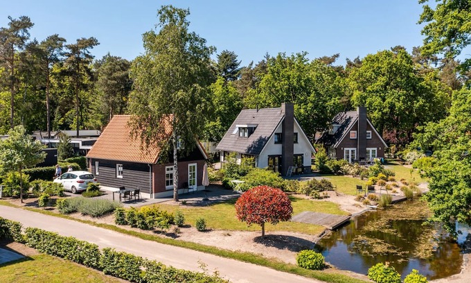 Lochem House | Pavilion 6 by Interhome