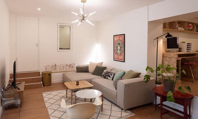 Belleville Apartment | Designer loft in artistic and bohemian Paris