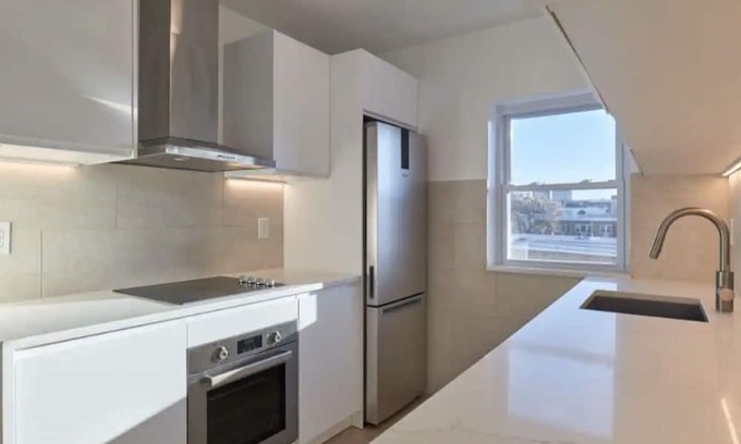 Weehawken Apartment | Spectacular new apartment, 10 minutes from Times Square