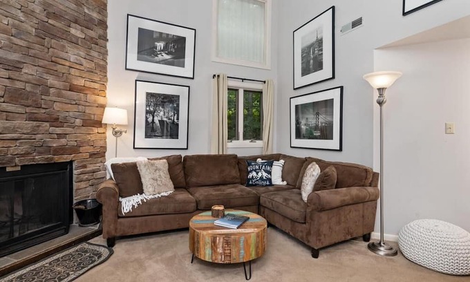 Wintergreen Condo | Three Ridges 91 with Wintergreen Advantage