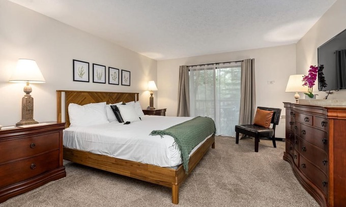 Wintergreen Condo | Timbers Studio 06 with Wintergreen Advantage