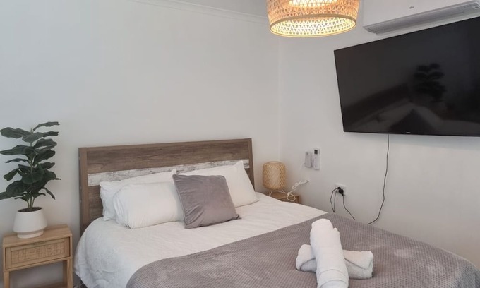 Paynesville Cottage | Cosy and clean studio in East Gippsland