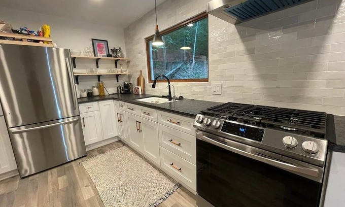 Madison House | Designer cabin in the woods at Shenandoah NP