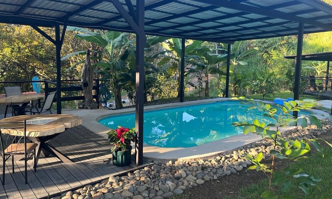 Uvita Cabin | Modern Jungle Cabana#1 - 2 Bedroom Queen bed & private bathroom, close to beach