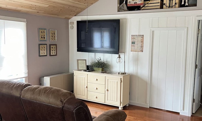 Lochmere Cabin | 1 BR Cabin with Dock and Shared Beach