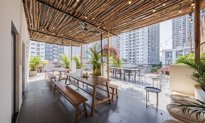 Hang Bac Apartment | HOME KEY Impressive Rooftop in Center