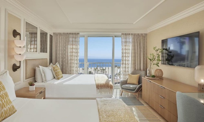 Downtown House | 3 Ocean View 2 Queens at Viceroy Santa Monica!