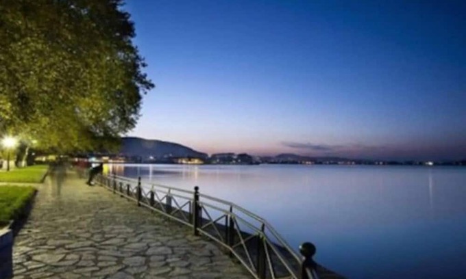 Ioannina Apartment | View lake attic in Ioannina