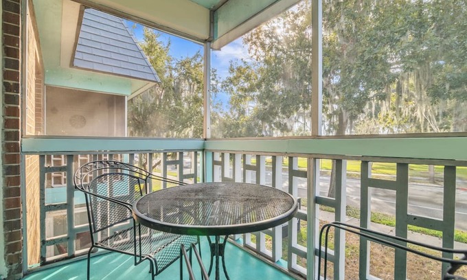 Eustis Apartment | Charming 1BR Apt in Eustis! by RedAwning