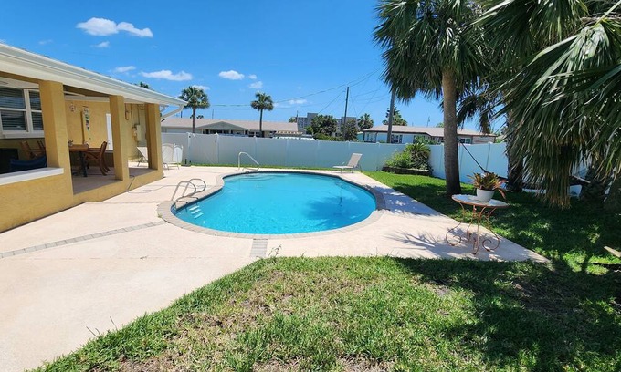 Ormond Shores House | Beautiful Beachside Pool Home located three blocks from the Atlantic Ocean