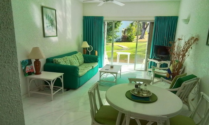 Blue Waters Apartment | Easy access to South coast Bars Beaches and Shops. Swimming Pool . Golf