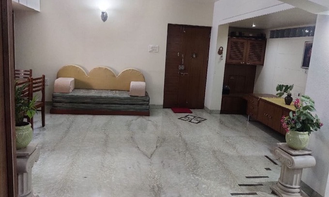 Aundh Bed & Breakfast | A stay in the middle of the City in presence of divine nature and green beauty