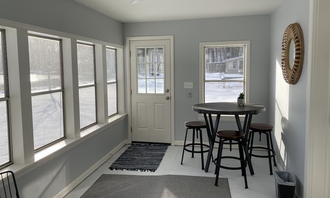 Hudson House | Cozy, Family-oriented Lake House with beautiful views. Enjoy private lake front!