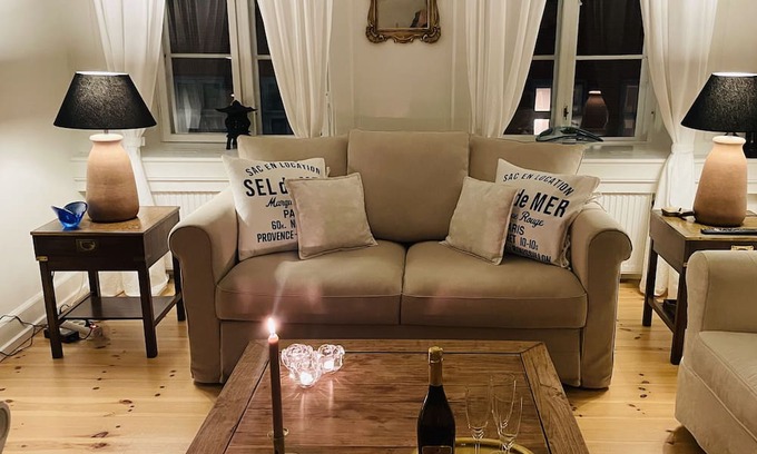 Copenhagen City Centre Apartment | Fiddle House: Your chic and charming residence in the heart of Copenhagen!