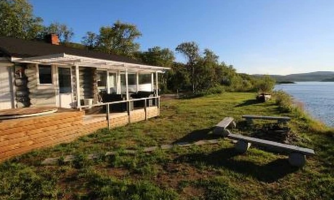 Utsjoki House | Holiday Home Karetörmä by Interhome