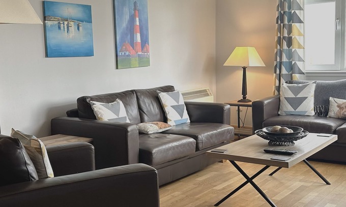Brora Apartment | No2 The Links Apartment, Brora