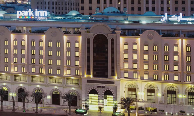 Mecca Hotel | Park Inn by Radisson Makkah Al Naseem