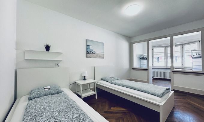 Balsthal Apartment | Monteurzimmer - Worker's accommodation - ZIMMERzuVERMIETEN in Balsthal Solothurn