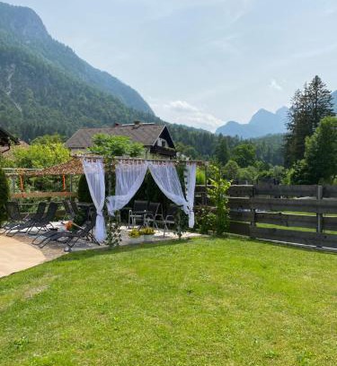 Mojstrana Hotel | Aparthotel Pr' Jakapč'