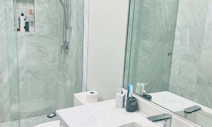 Regional District of Nanaimo House | Luxury Ocean view house