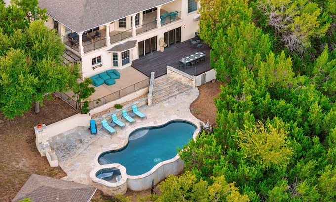 Lakeway House | Expansive Lakehouse W Stunning Pool & Views