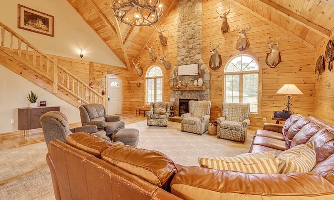 Harrison Valley House | Game Room + Fire Pit: Sprawling Westfield Retreat!