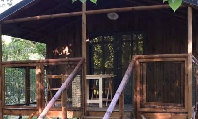 Moncrabeau Ski Chalet | Stilt chalet with terrace for 4 people