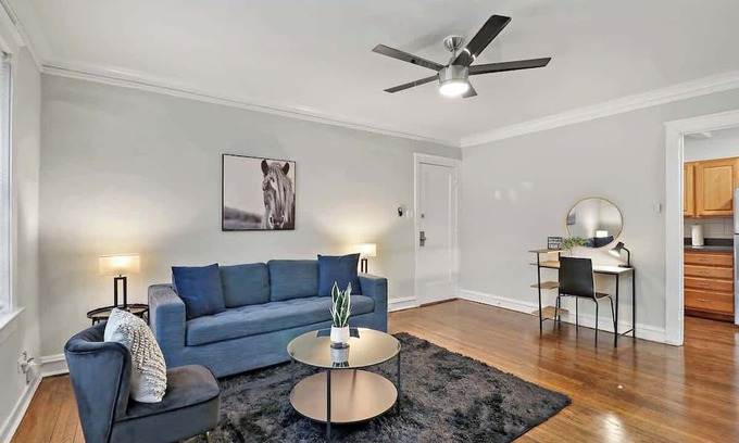 Ravenswood Apartment | Elegant & Stylishly 1BR Fully Furnished Apt