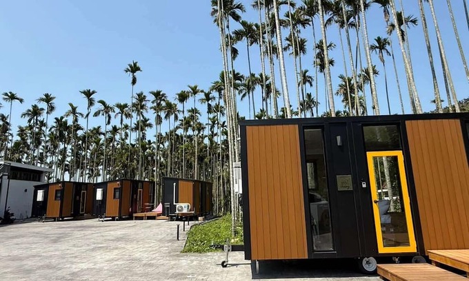 Gukeng Cabin | California Good Day Campground 1 by Tiny Away (加州好日子露營區1)