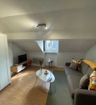 Decre-Cathedrale Apartment | La suite Saint-Léonard hyper centre Nantes WIFI